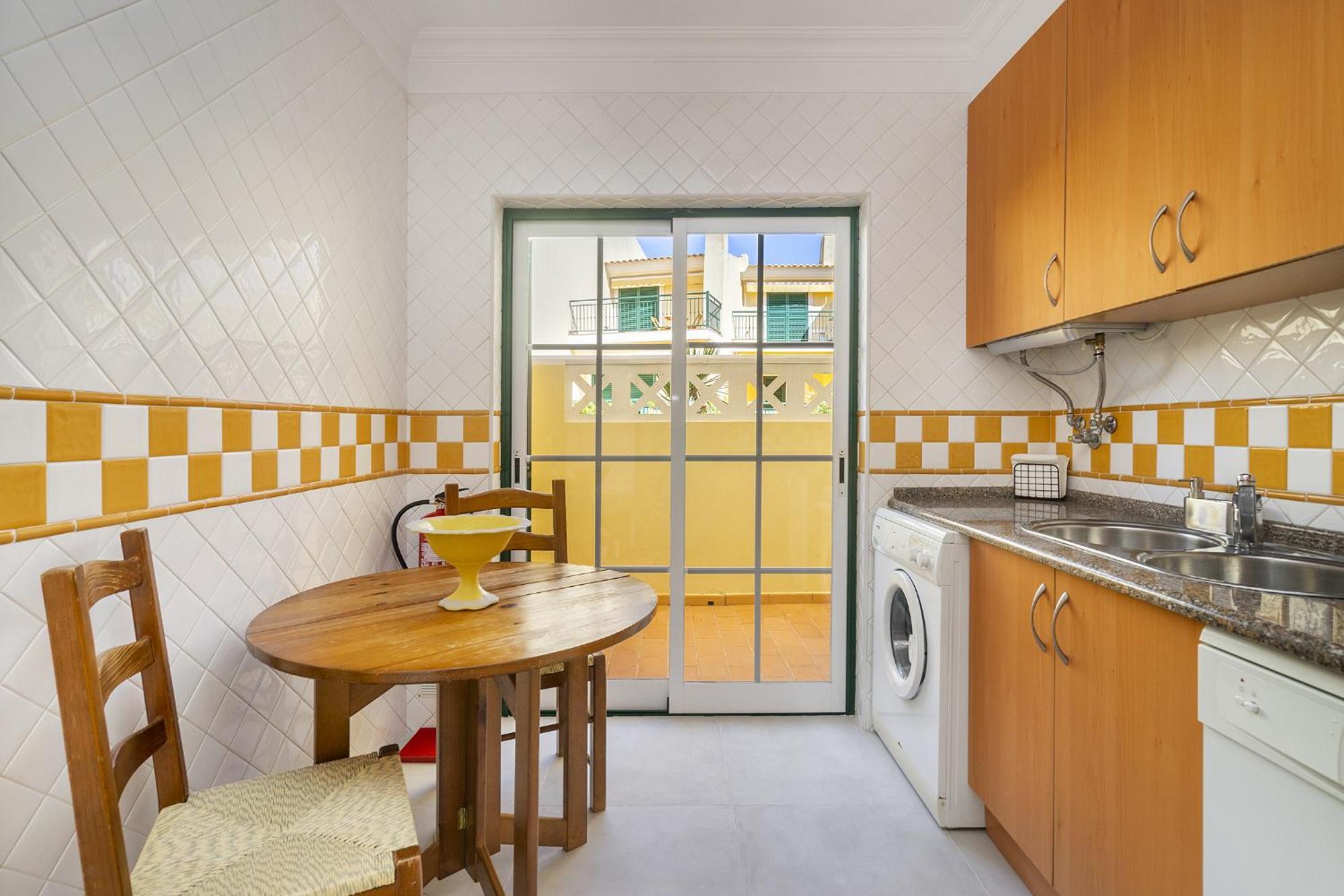Holiday home Rosal House